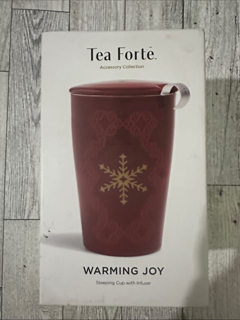 Tea Forté Warming Joy Steeping Cup - Red with Gold Snowflake missing infuser